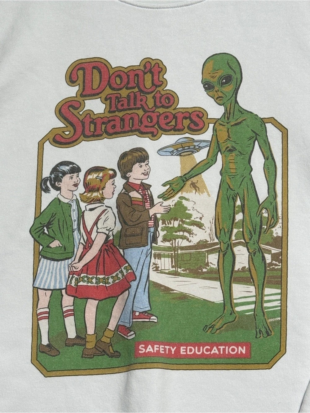 Don't Talk to Strangers Graphic Sweatshirt in White Size XL Like New